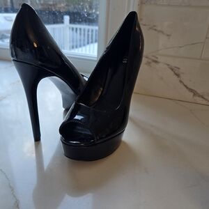 Guess Black Patent Peep-Toe Platform Pumps